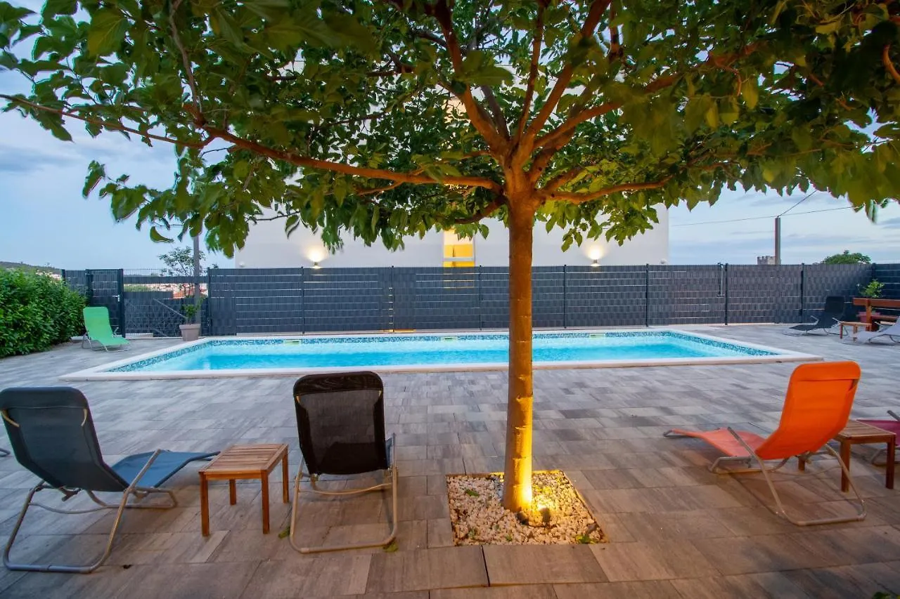 Pensjonat Hotel Bulli Croatia Donji Seget
